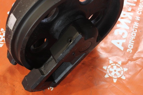 Колесо направляющее (ленивец) Kubota KX75 (1) фото 3