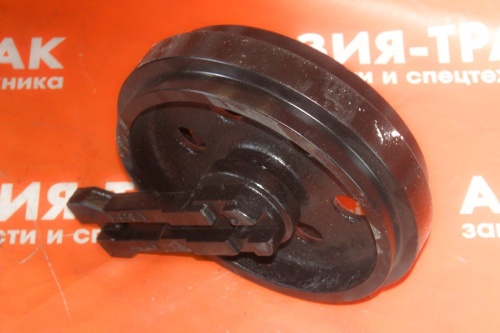 Колесо направляющее (ленивец) Yanmar VIO55 фото 3