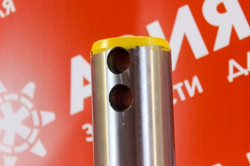 Палец ковша 70*580 несмазываемый фото 2