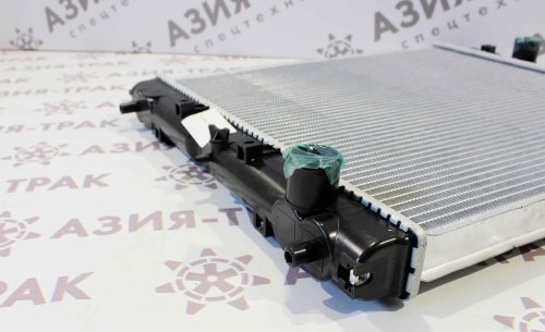 Радиатор охлаждения двигателя Hitachi ZAX60/ZAX70/ZAX60USB-3 AL+PL Радиатор охлаждения двигателя Hitachi ZAX60/ZAX70/ZAX60USB-3 AL+PL