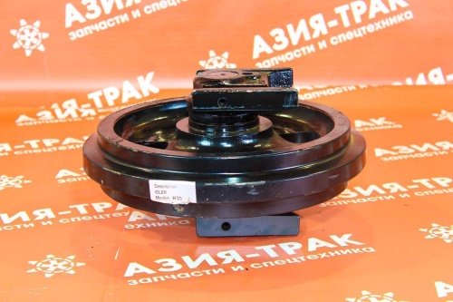 Колесо направляющее (ленивец) Hyundai R35Z-9