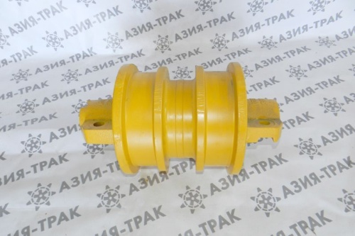 Опорный каток на Komatsu D155A двубортный фото 2