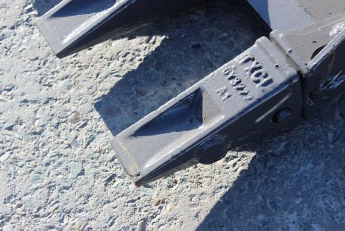 Ковш стандартный на Hitachi EX55 фото 2