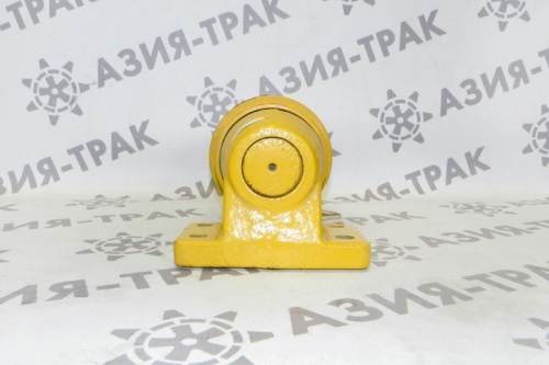 Поддерживающий каток на Komatsu D20.5 / D20.6 / D20.7 фото 3
