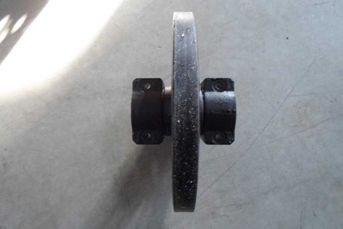 Колесо направляющее (ленивец) Takeuchi TL140 / TL150 / TL240 / TL250 фото 6 Колесо направляющее (ленивец) Takeuchi TL140 / TL150 / TL240 / TL250 фото 6