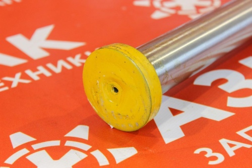 Палец ковша 40*330 несмазывемый фото 3