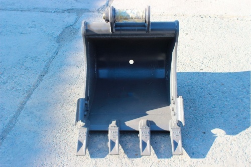 Ковш стандартный на Hitachi EX55 фото 8