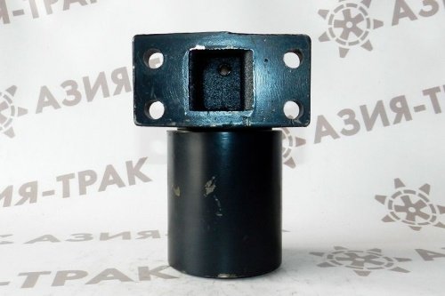 Поддерживающий каток на Komatsu PC100 фото 3 Поддерживающий каток на Komatsu PC100 фото 3