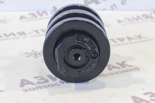 Опорный каток на Sany SY35 фото 2 Опорный каток на Sany SY35 фото 2