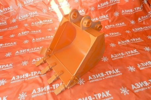 Ковш стандартный на Hitachi EX40 Ковш стандартный на Hitachi EX40