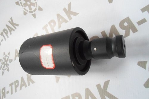 Поддерживающий каток на Yanmar 75 фото 2 Поддерживающий каток на Yanmar 75 фото 2