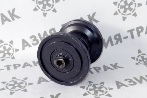 Опорный каток на Yanmar B3 (1) фото 3