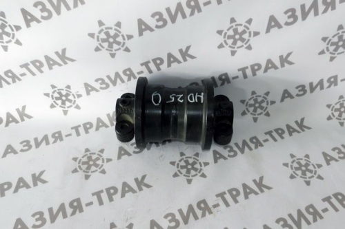 Опорный каток на Kato HD250
