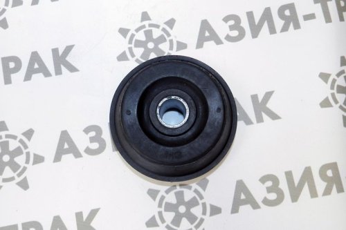 Подушка двигателя Komatsu PC200-6 (6D95) D133x68 фото 3