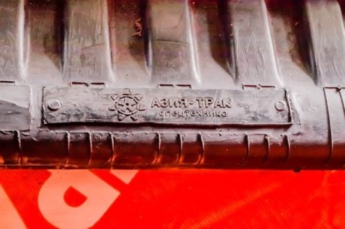 Резиновая гусеница 450x81,5x74 фото 4