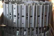 Гусеница металличеcкая Caterpillar 303.5 (300/44L) Гусеница металличеcкая Caterpillar 303.5 (300/44L)