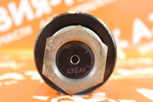 Поддерживающий каток на Kubota U45/KH040 фото 6