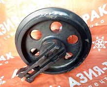 Колесо направляющее (ленивец) Yanmar YM55 / Yanmar VIO50.1 / Yanmar VIO55.1 Колесо направляющее (ленивец) Yanmar YM55 / Yanmar VIO50.1 / Yanmar VIO55.1