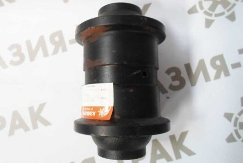 Опорный каток на IHI 35J фото 3 Опорный каток на IHI 35J фото 3