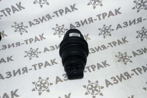 Опорный каток на Kubota K040 фото 2 Опорный каток на Kubota K040 фото 2