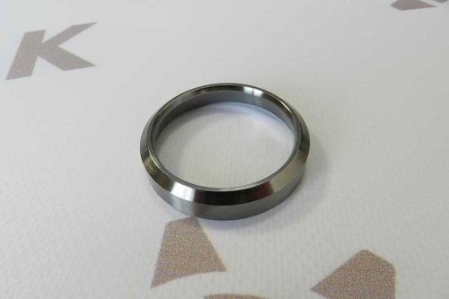 Седло выпускного клапана ДВС Komatsu 4D95 к-т 4 шт. фото 2 Седло выпускного клапана ДВС Komatsu 4D95 к-т 4 шт. фото 2