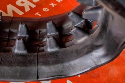 Резиновая гусеница 180x72x40 фото 3