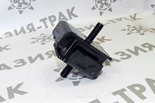 Подушка двигателя Kobelco SK60-1/2/3 D84xH42xL75 задняя Подушка двигателя Kobelco SK60-1/2/3 D84xH42xL75 задняя