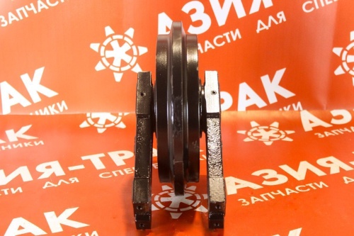 Колесо направляющее (ленивец) VOLVO EC15 фото 3