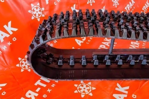 Резиновая гусеница 300x72x36 SM фото 2 Резиновая гусеница 300x72x36 SM фото 2