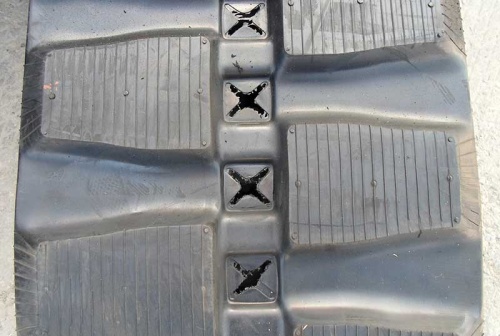 Резиновая гусеница 450x86x63 (D)