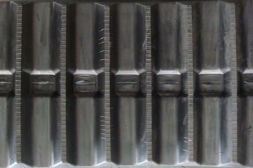 Резиновая гусеница 600x150x46