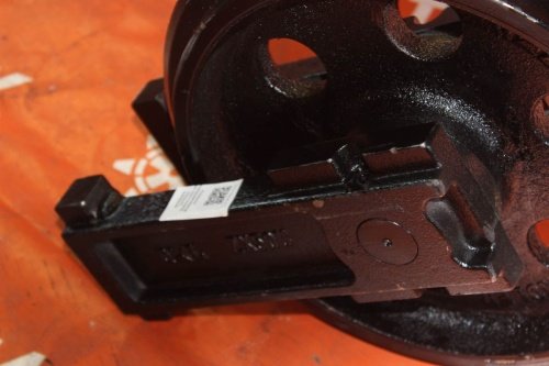 Колесо направляющее (ленивец) Hitachi EX55UR фото 4