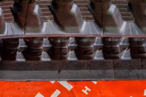 Резиновая гусеница 180x72x41 фото 3 Резиновая гусеница 180x72x41 фото 3