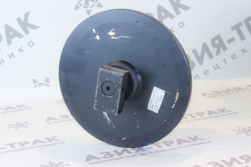 Колесо направляющее (ленивец) переднее Bobcat 220