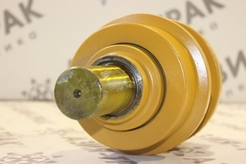 Поддерживающий каток на Daewoo DX260/DX225 фото 2