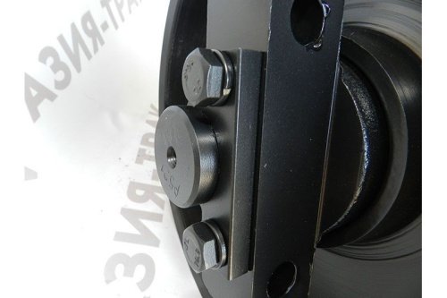 Опорный каток на Takeuchi задний TL140 / TL150 / TL240 / TL250 фото 6 Опорный каток на Takeuchi задний TL140 / TL150 / TL240 / TL250 фото 6