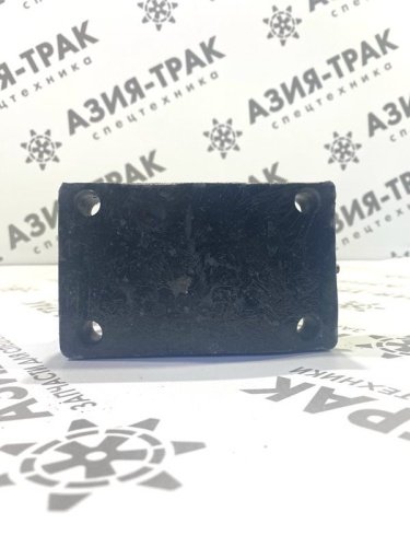 Натяжитель гусеничной цепи Komatsu PC30/PC40 фото 2 Натяжитель гусеничной цепи Komatsu PC30/PC40 фото 2