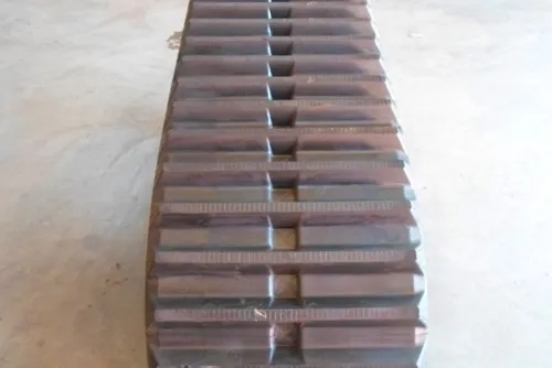 Резиновая гусеница 600x125x64 фото 2 Резиновая гусеница 600x125x64 фото 2