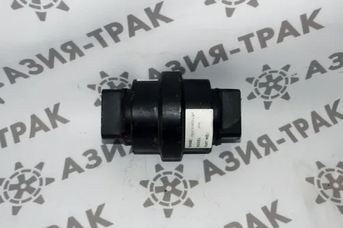 Опорный каток на Kubota K030 Опорный каток на Kubota K030