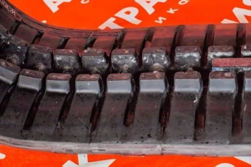 Резиновая гусеница 300x52,5x74W фото 3 Резиновая гусеница 300x52,5x74W фото 3