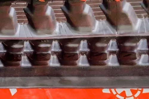 Резиновая гусеница 180x72x34 фото 3 Резиновая гусеница 180x72x34 фото 3