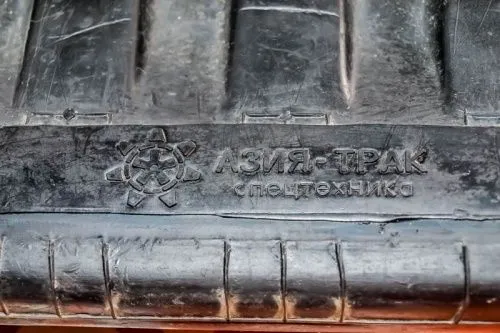 Резиновая гусеница 400x73x74 фото 4 Резиновая гусеница 400x73x74 фото 4