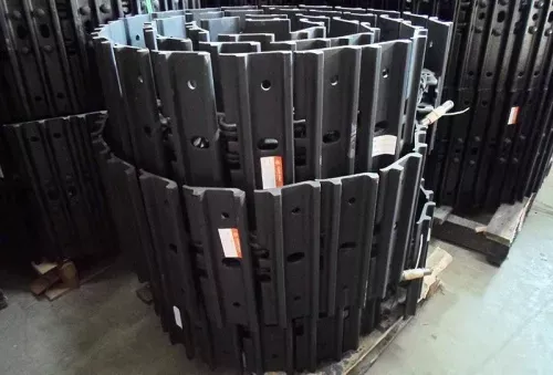 Гусеница металлическая Komatsu PC30MR (300/44L) Гусеница металлическая Komatsu PC30MR (300/44L)