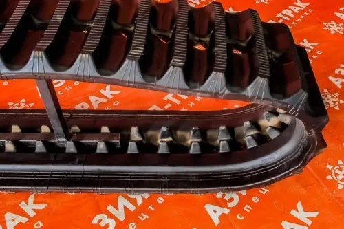 Резиновая гусеница 320x90x47 фото 3 Резиновая гусеница 320x90x47 фото 3