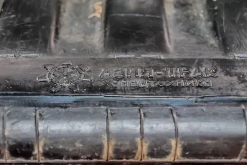 Резиновая гусеница 230x96x38 фото 4 Резиновая гусеница 230x96x38 фото 4