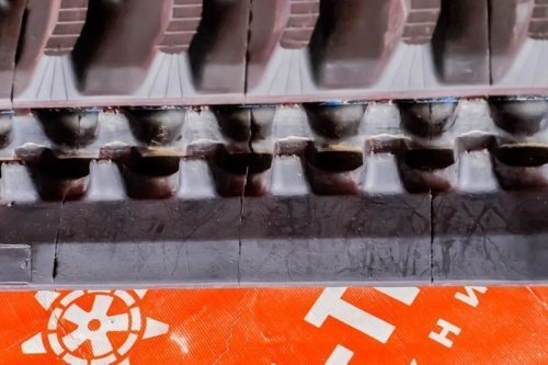 Резиновая гусеница 230x72x40 фото 3 Резиновая гусеница 230x72x40 фото 3