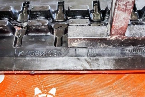 Резиновая гусеница 300x109x37K фото 4 Резиновая гусеница 300x109x37K фото 4