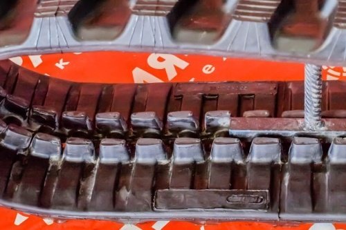 Резиновая гусеница 250x52,5x78N фото 3 Резиновая гусеница 250x52,5x78N фото 3