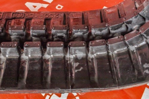 Резиновая гусеница 230x48x66 фото 3 Резиновая гусеница 230x48x66 фото 3