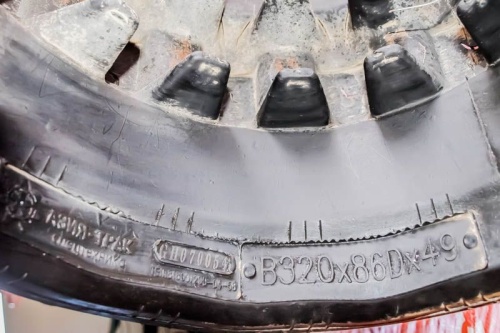 Резиновая гусеница 320x86x49B (D) фото 4 Резиновая гусеница 320x86x49B (D) фото 4